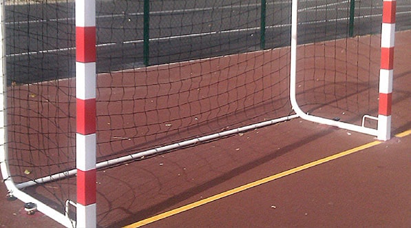 handball-exterieur-sceller Cage de Hand extérieur sceller