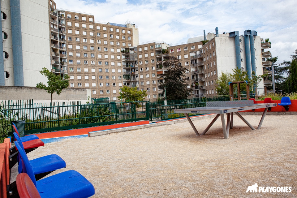 Arcueil-Square-zola-13