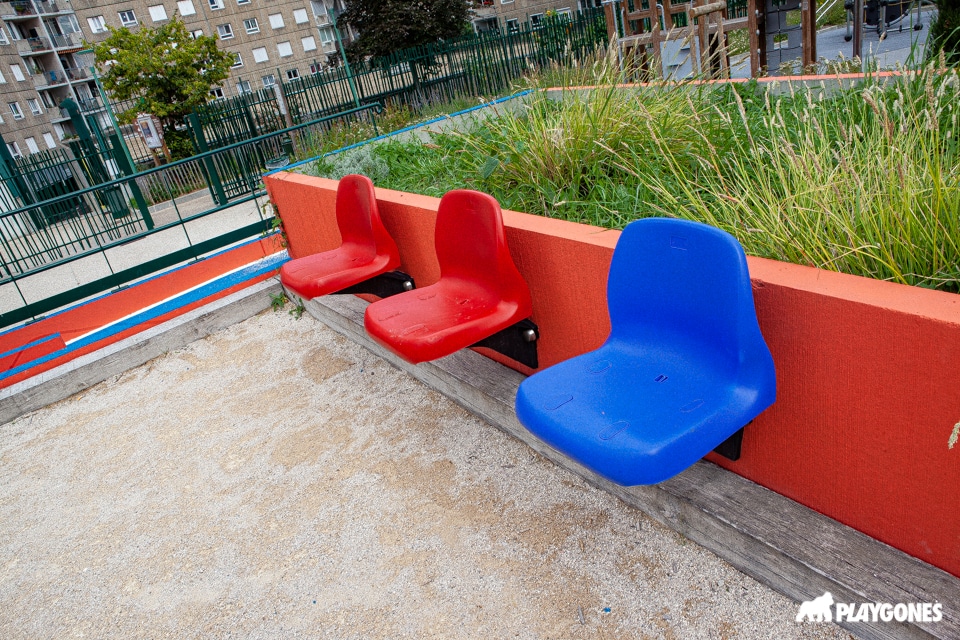 Arcueil-Square-zola-14