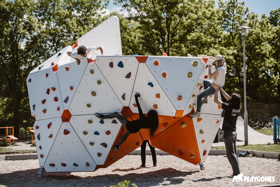 Bloc d’escalade urbaine