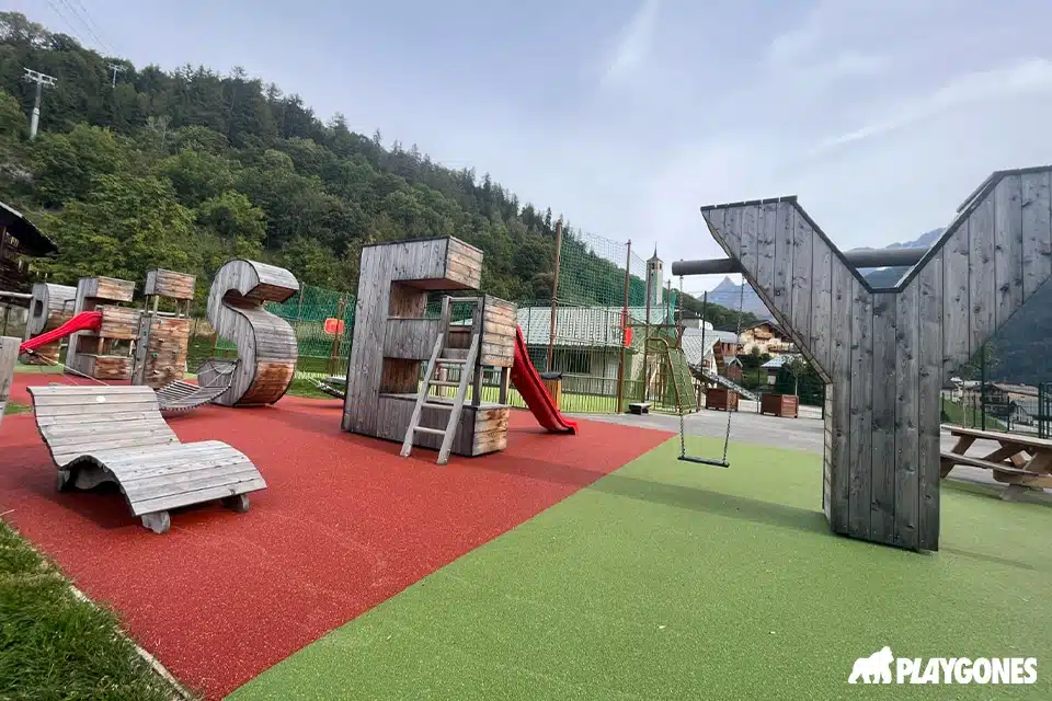 aire-jeux-montagne-pesey-nancroix aire-jeux-montagne-pesey-nancroix