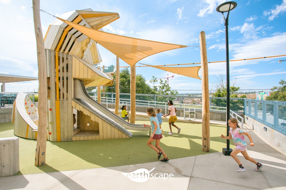 voile d'ombrage sur une aire de ejux