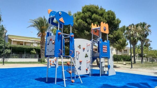 jeux a grimper de la marque Galopin