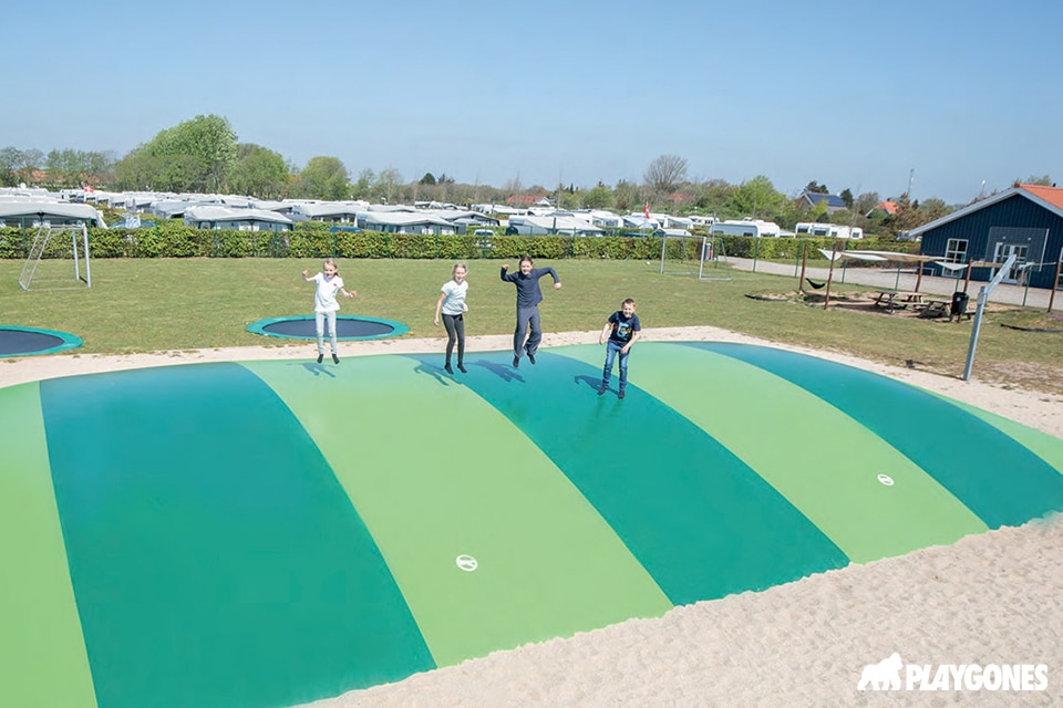 trampoline-geant-gonflable-camping-hpa trampoline-geant-gonflable-camping-hpa