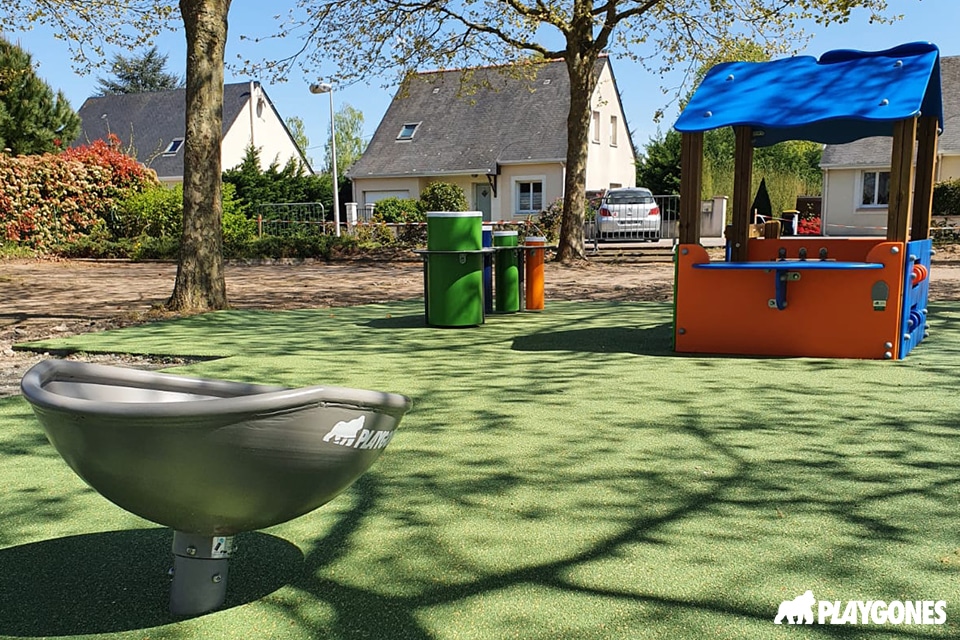 ensemble de jeux inclusif pour des enfants de tout handicap