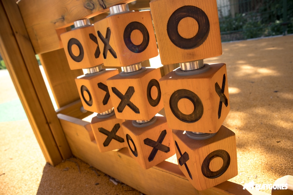 panneau morpion bois inclusif