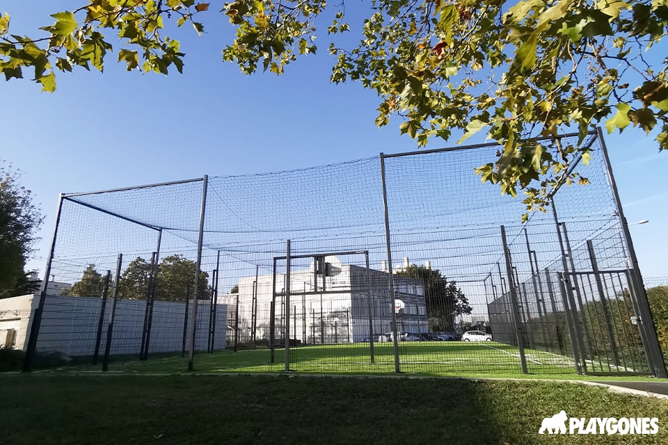 Pare ballon et filet city stade en bretagne