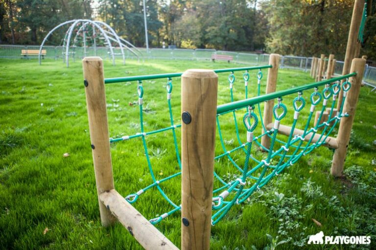 aire de jeux parc Survilliers parcours bois 1 768x512