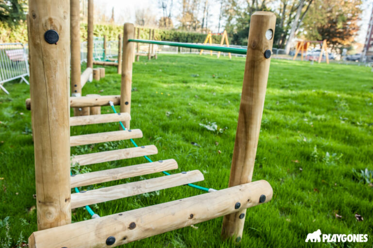 aire de jeux parc Survilliers parcours bois 2 768x512