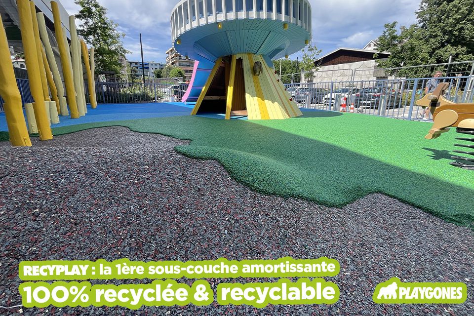 RECYPLAY® est une sous-couche amortissante recyclée, fabriquée en France. Une solution responsable pour sols sportifs et aires de jeux. RECYPLAY® est une sous-couche amortissante recyclée, fabriquée en France. Une solution responsable pour sols sportifs et aires de jeux.
