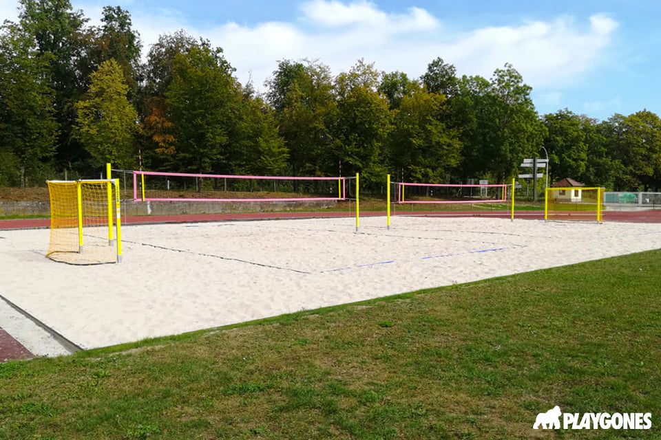 Terrain de beach-volley et de beach soccer