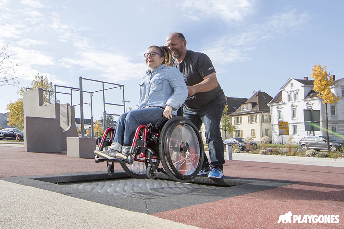 Conception aire de jeux inclusive — Playgones Aire de jeux inclusive conçue par Playgones pour une collectivité — équipements accessibles PMR et jeux sensoriels adaptés à tous les enfants
