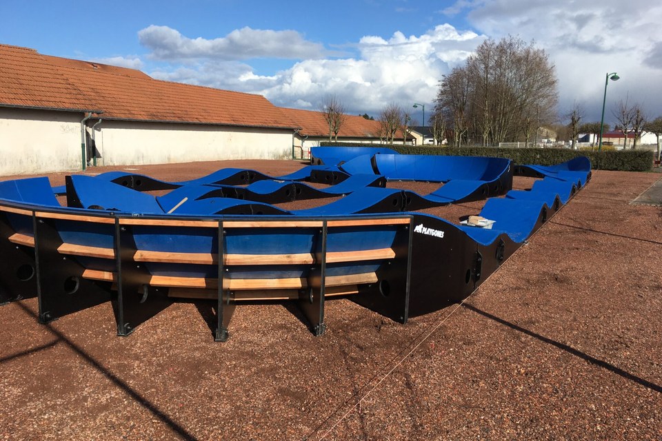 Prix d'un pumptrack pour collectivité, modules assemblés, réalisation Playgones