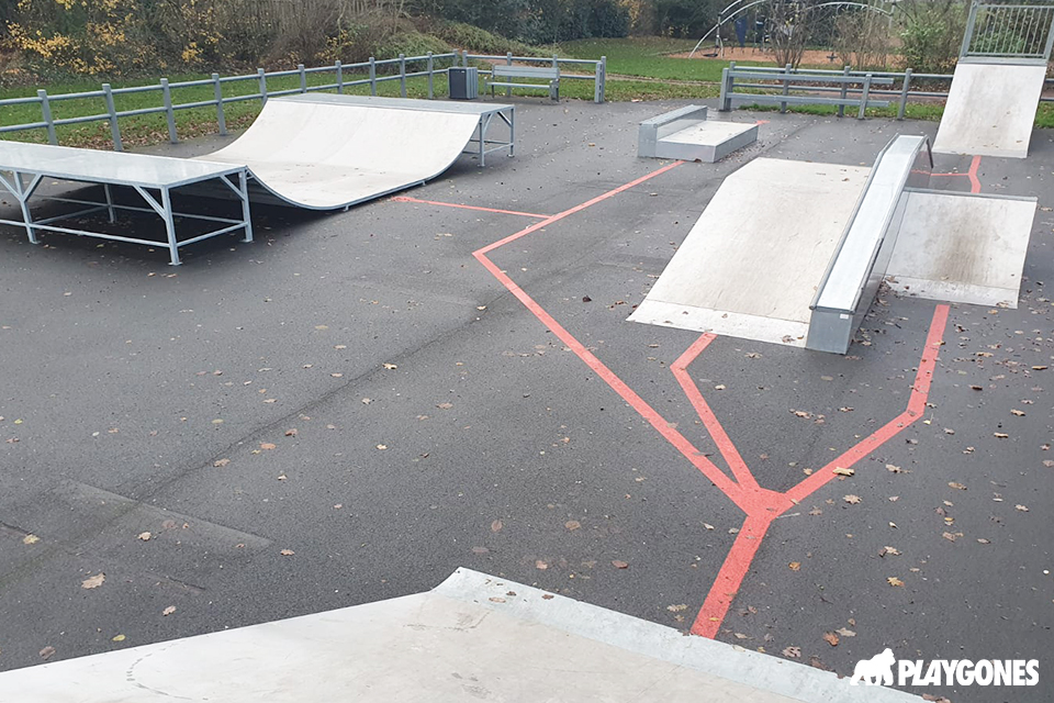 Skatepark modulaire Villers-Bocage Calvados, angle 2 Skatepark modulaire Playgones à Villers-Bocage, Calvados, Normandie
