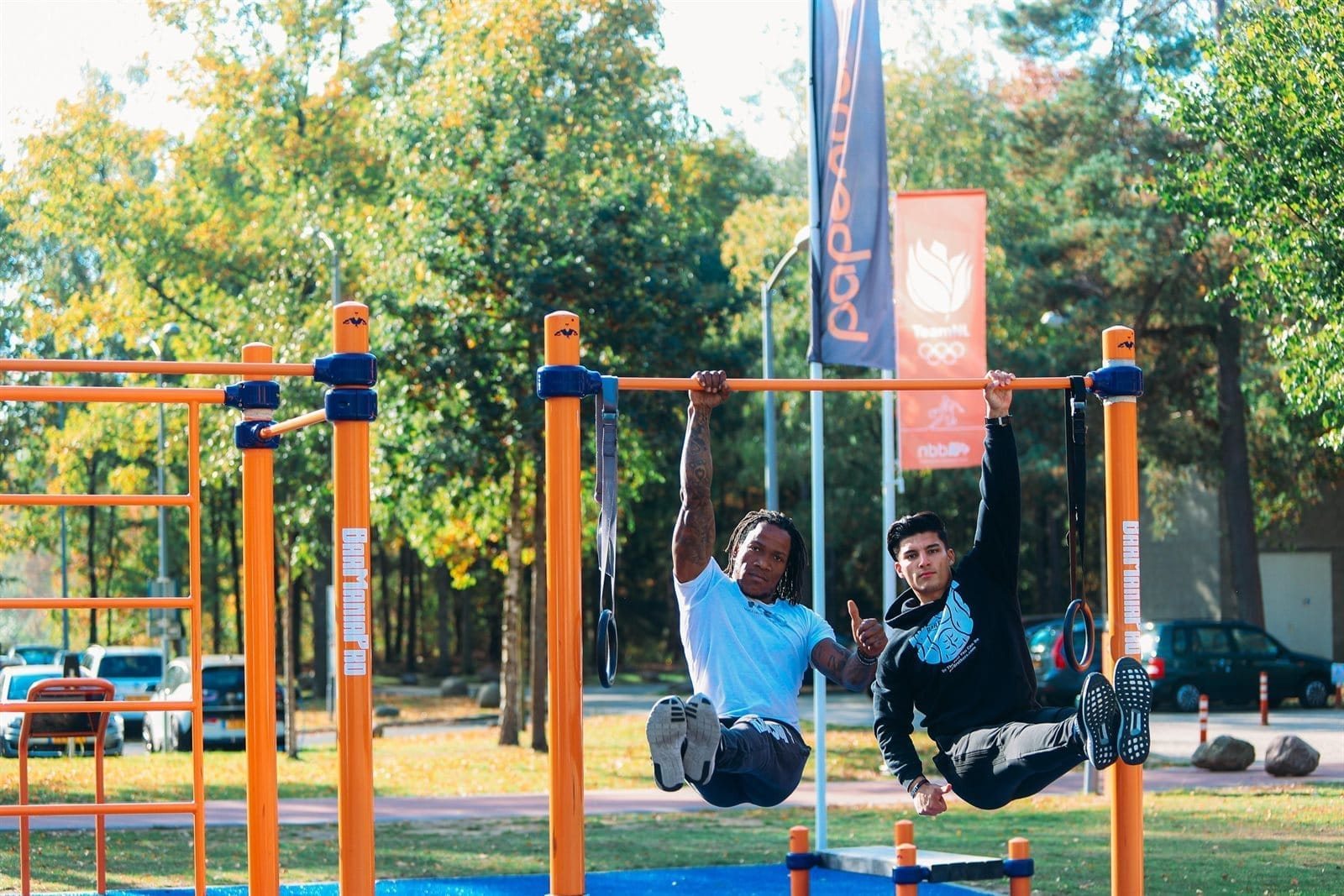 Entraînement sur barres BarManiaPro en parc