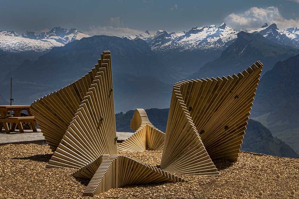 Mobilier sculpture MoveArt en bois design