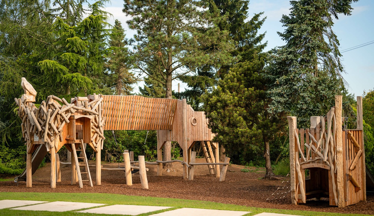 Aire de jeux naturelle Touchwood en bois